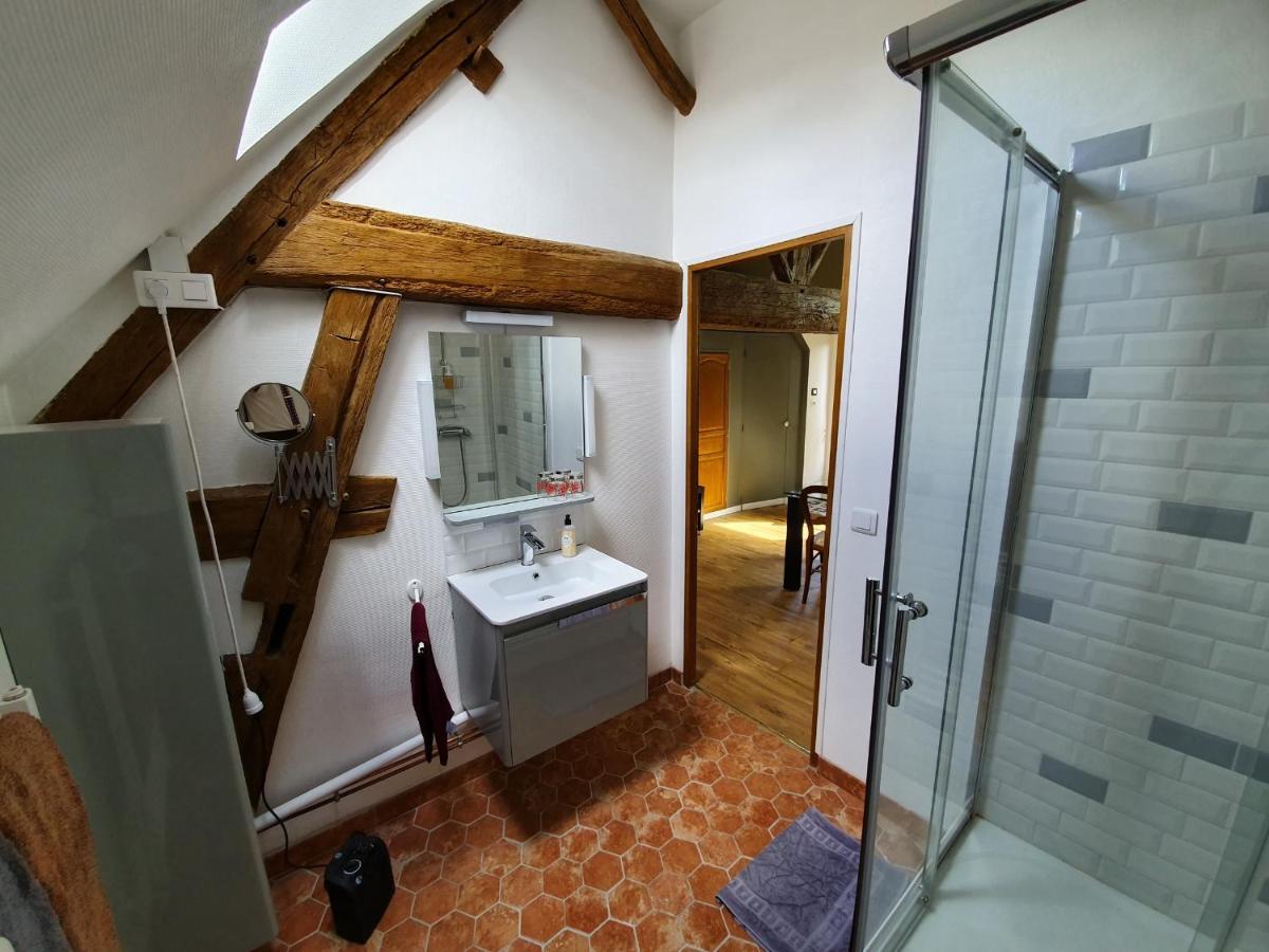 Bed and Breakfast Magnolia-house Louesme Esterno foto