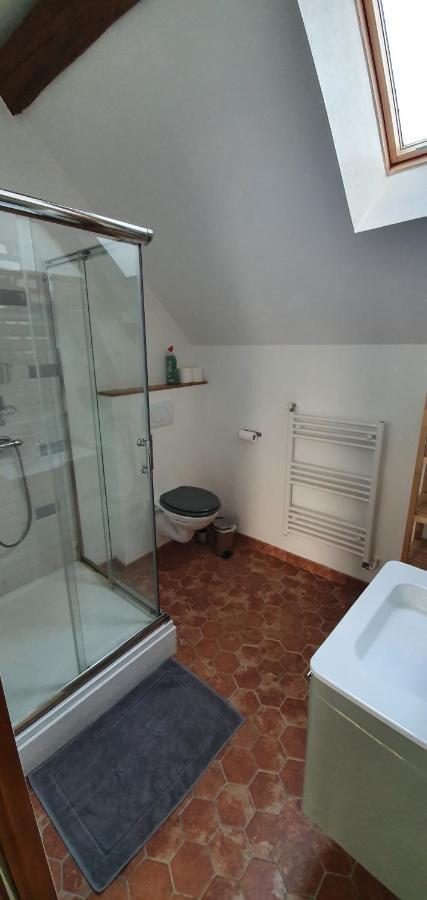 Bed and Breakfast Magnolia-house Louesme Esterno foto